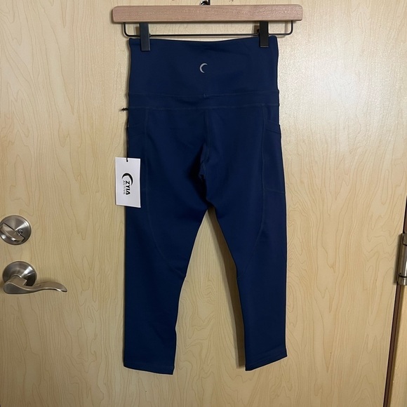 Zyia Leggings